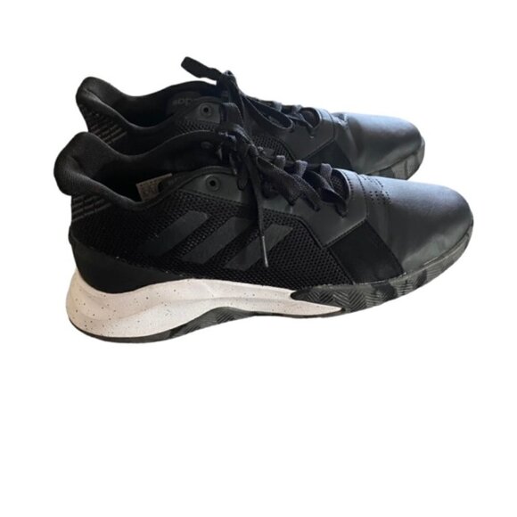 Adidas Run The Game Basketball Sneaker 8 - Picture 4 of 6